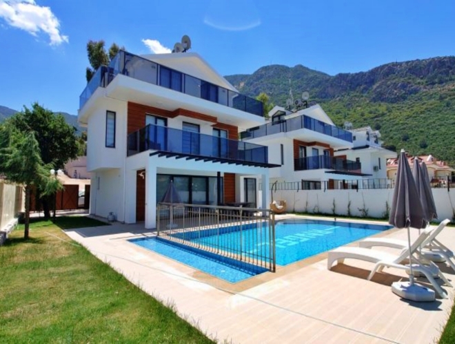 Villa Nes 2