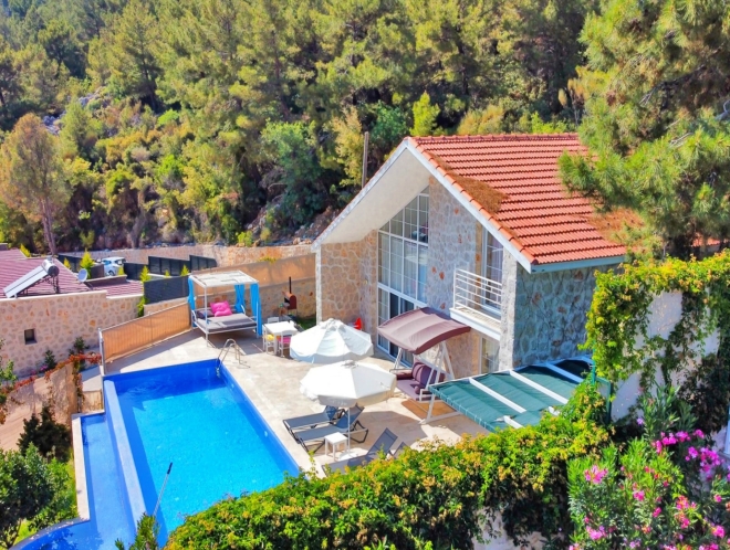 Villa Hira 1