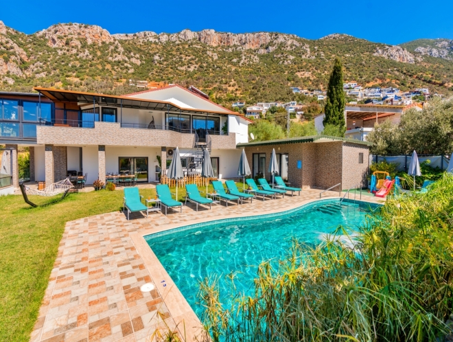 Villa Orion House