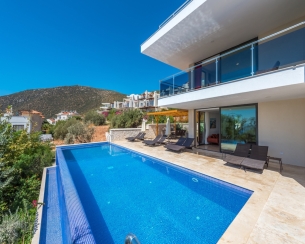 Villa Greenscape