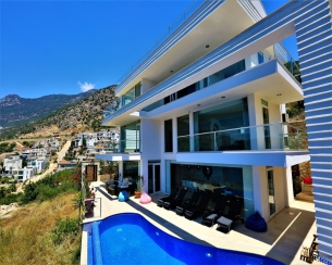 Villa Luminex