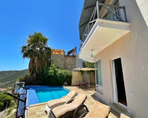 Villa Yakamoz