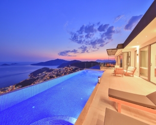 Villa Maysa