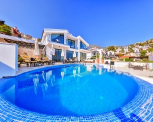 Villa More
