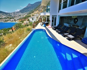 Villa Luminex