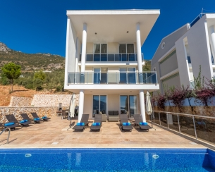 Villa Blue Harmony