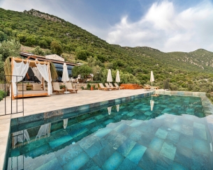 Villa Silver House