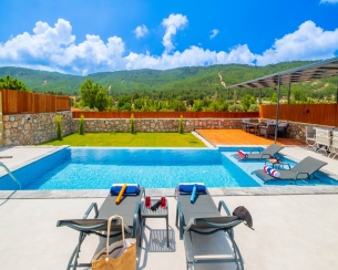 Villa Golden Two