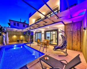 Villa Albedo Blue