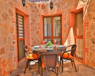 Villa Miray