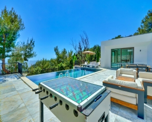 Villa Earth 7