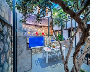 Villa Therapy Aqua
