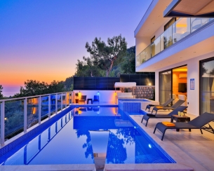 Villa Dolce Deluxe