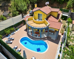 Villa Sarı Yaz
