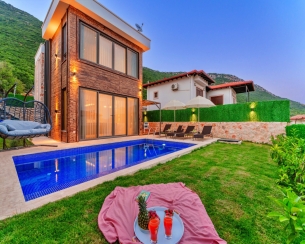 Villa Brown