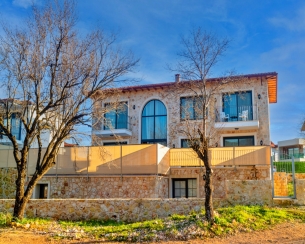 Villa Rozerin