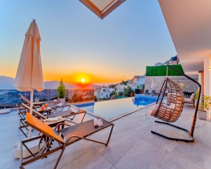 Villa July