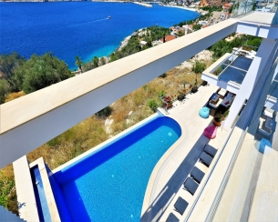 Villa Luminex