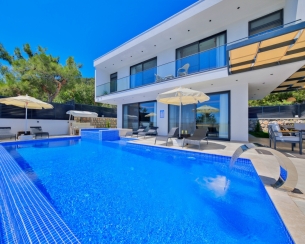Villa Dolce Deluxe