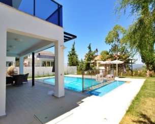 Villa Nes 2