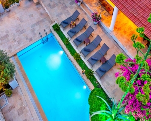 Villa Seas The Day