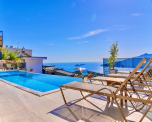 Villa July