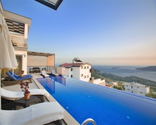 Villa Lion