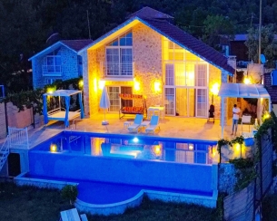 Villa Hira 1