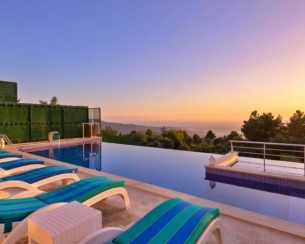 Villa Alvin