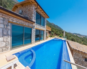 Villa Joy