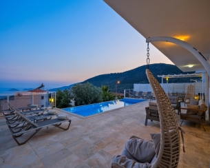 Villa Lumiere 2