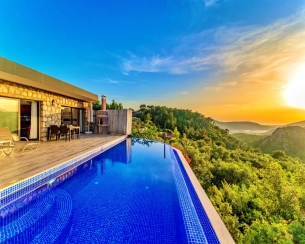 Villa Sude House