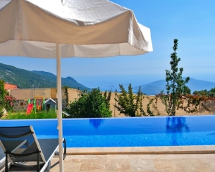Villa Hira 1
