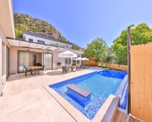 Villa Aqua Luxury