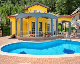 Villa Sarı Yaz