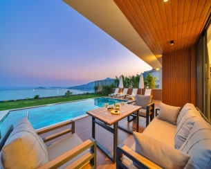 Villa Aura F