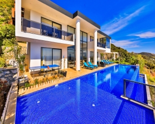 Villa Hyperion