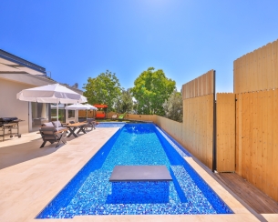 Villa Aqua Luxury
