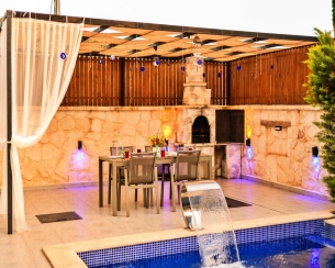 Villa Demir's