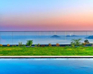 Villa Aura E