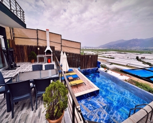 Villa Powder