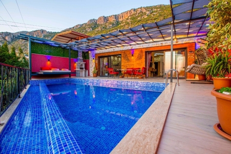 Villa Mira Queen 0 Resim