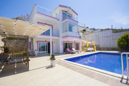 Villa Pinky 0 Resim