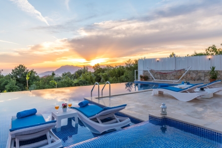 Villa Özge Üzümlü 1 Resim