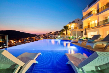 Villa Falcon Exclusive 3 Resim