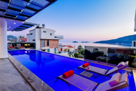 Villa Suit Noname 3 Resim