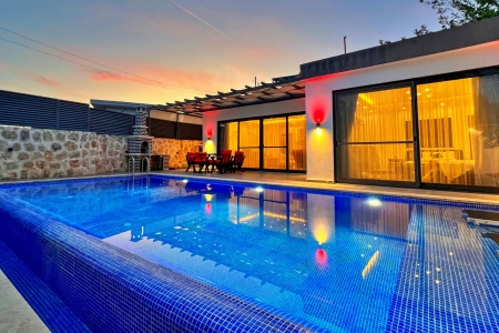 Villa Lantana 2 Resim