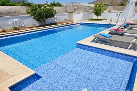 Villa Capital 1 Resim