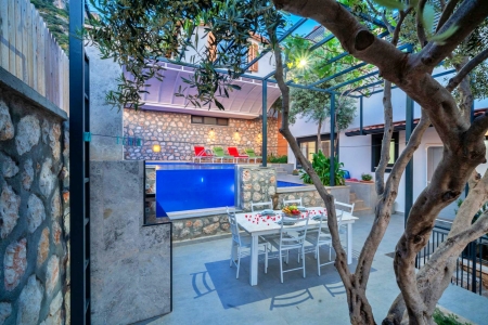 Villa Therapy Aqua 1 Resim