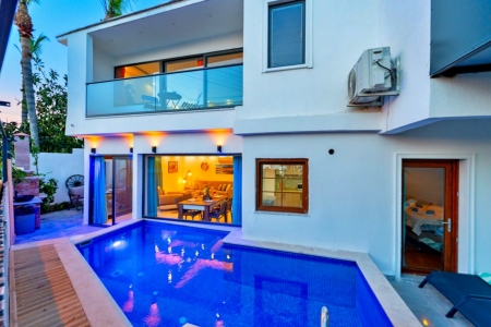 Villa APT Suite 4 3 Resim